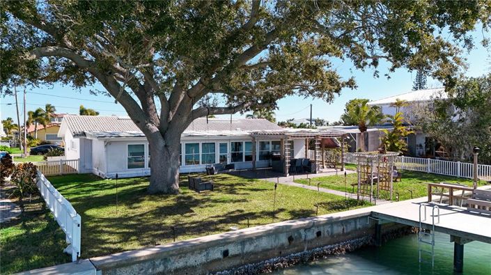 Image No.14-Propriété de 2 chambres à vendre à Treasure Island