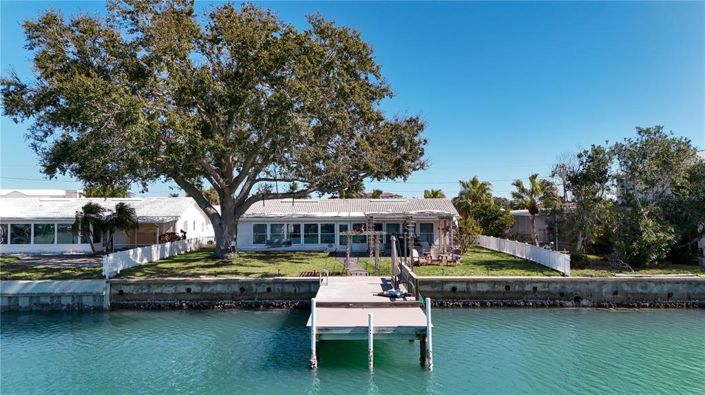 Image No.15-Propriété de 2 chambres à vendre à Treasure Island