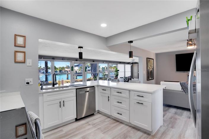 Image No.6-Propriété de 2 chambres à vendre à Treasure Island