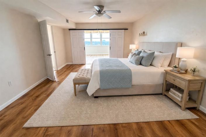 Image No.9-2 Bed Property for sale