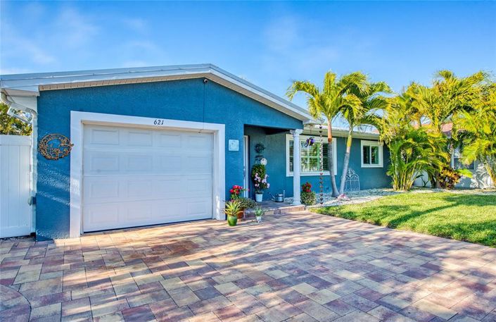 Image No.2-Propriété de 2 chambres à vendre à St. Pete Beach