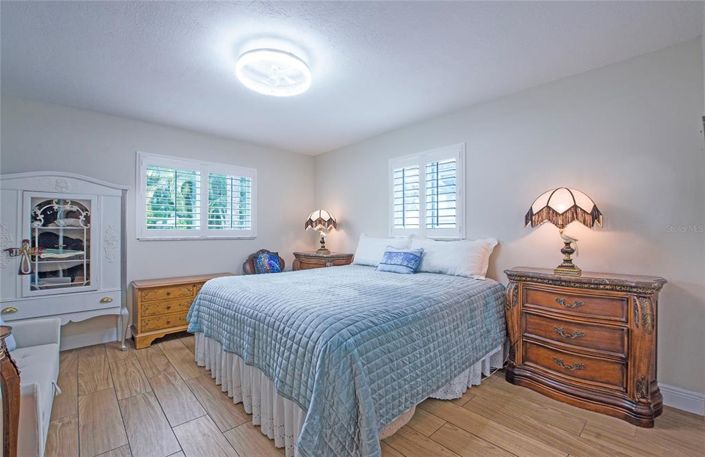 Image No.21-Propriété de 2 chambres à vendre à St. Pete Beach