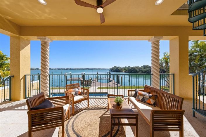 Image No.3-Propriété de 3 chambres à vendre à Belleair Beach