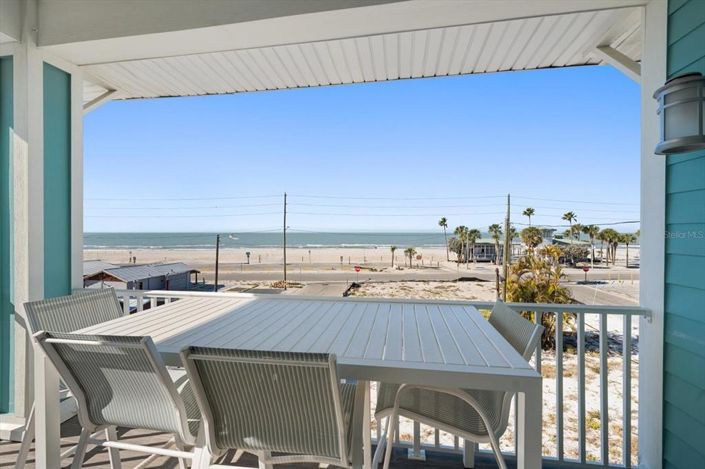 Image No.11-Propriété de 5 chambres à vendre à Treasure Island