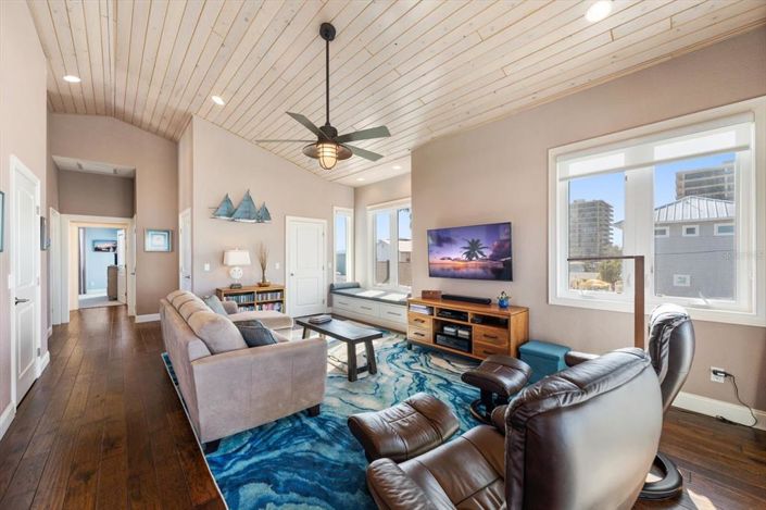 Image No.16-Propriété de 5 chambres à vendre à Treasure Island