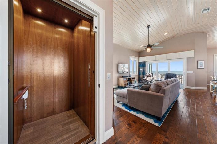 Image No.19-Propriété de 5 chambres à vendre à Treasure Island