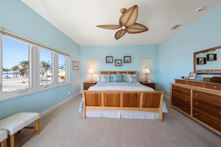 Image No.22-Propriété de 5 chambres à vendre à Treasure Island