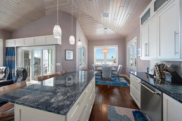 Image No.5-Propriété de 5 chambres à vendre à Treasure Island