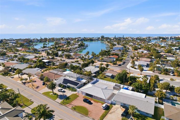 Image No.36-Propriété de 3 chambres à vendre à St. Pete Beach