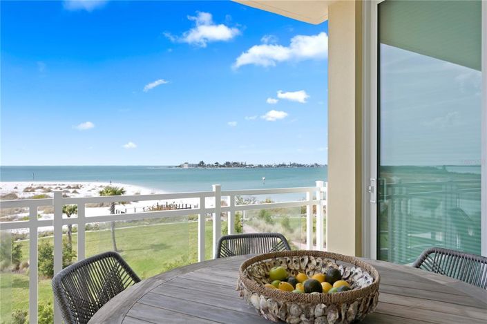 Image No.4-Propriété de 3 chambres à vendre à St. Petersburg