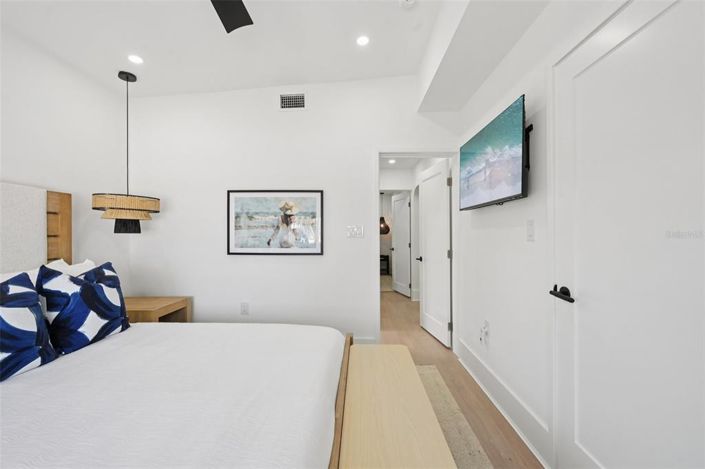 Image No.32-4 Bed Property for sale