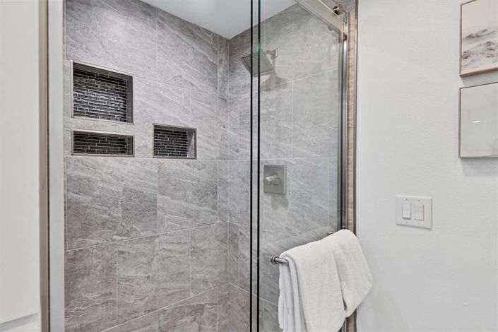 Image No.33-3 Bed Property for sale