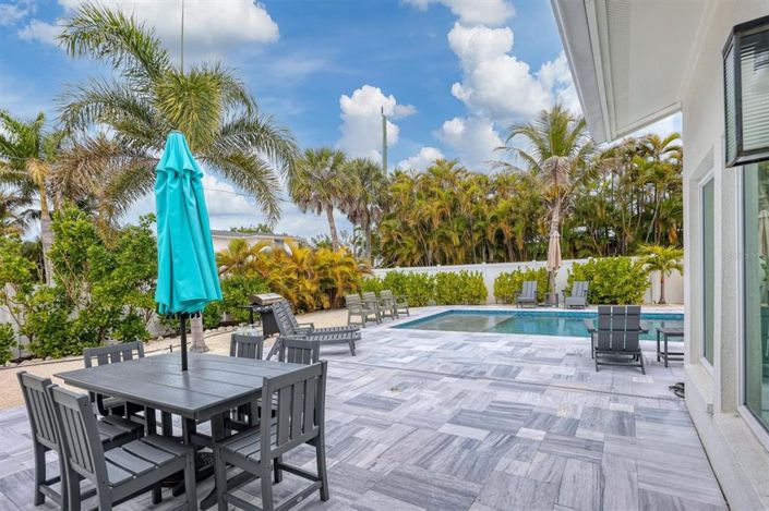 Image No.41-3 Bed Property for sale