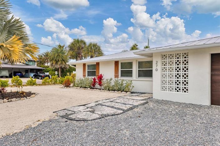 Image No.5-3 Bed Property for sale