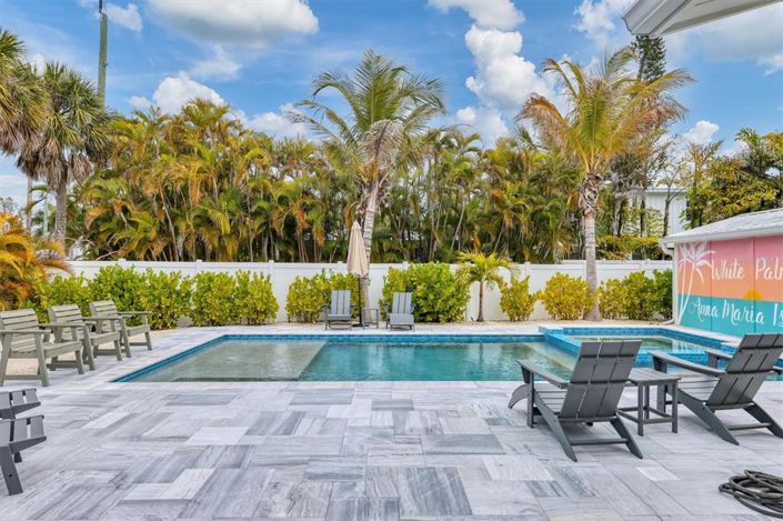 Image No.50-3 Bed Property for sale