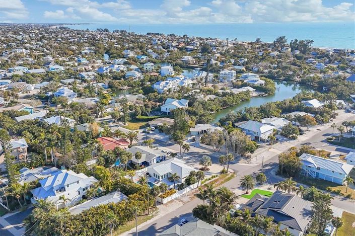 Image No.58-3 Bed Property for sale