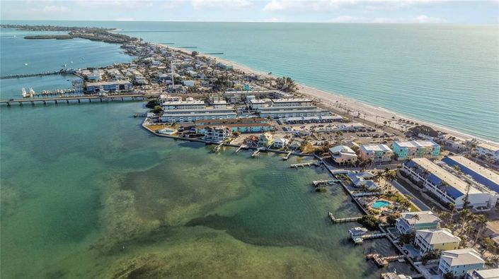 Image No.27-2 Bed Property for sale