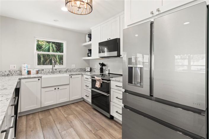 Image No.12-4 Bed Property for sale