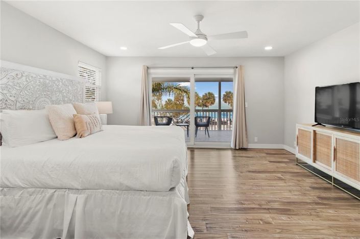 Image No.20-4 Bed Property for sale