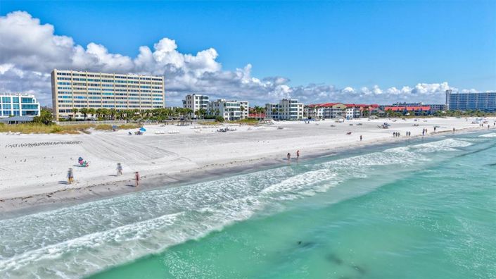 Image No.43-1 Bed Property for sale