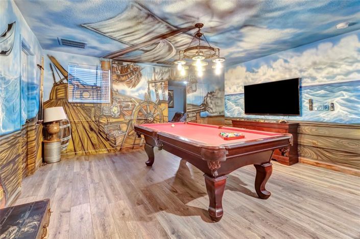 Image No.26-9 Bed Property for sale