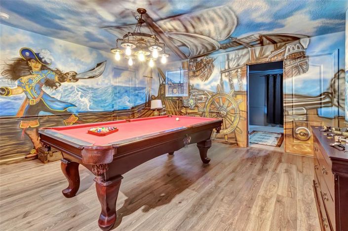 Image No.27-9 Bed Property for sale