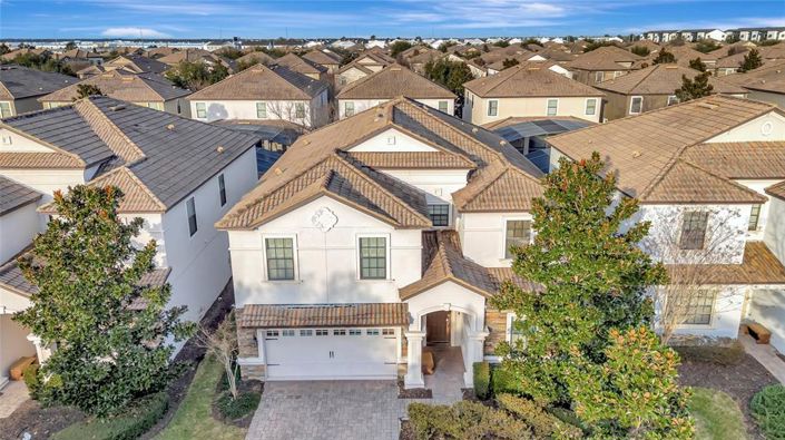 Image No.56-9 Bed Property for sale