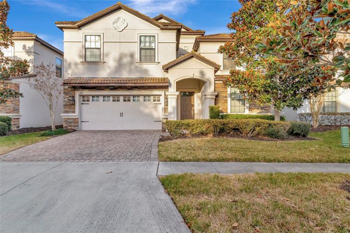 Image No.58-9 Bed Property for sale