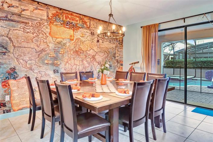 Image No.8-9 Bed Property for sale