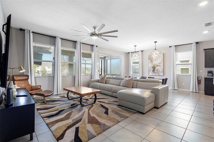 Image No.15-5 Bed Property for sale