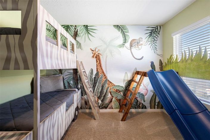 Image No.31-5 Bed Property for sale