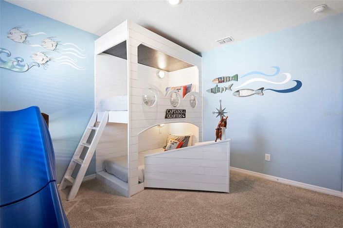 Image No.33-5 Bed Property for sale