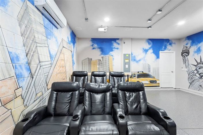 Image No.52-5 Bed Property for sale