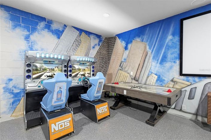 Image No.55-5 Bed Property for sale