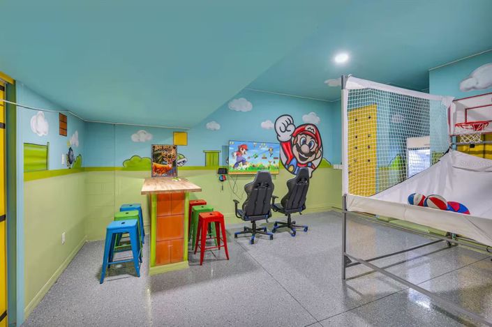 Image No.37-9 Bed Property for sale