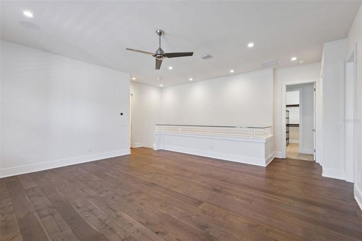 Image No.25-4 Bed Property for sale