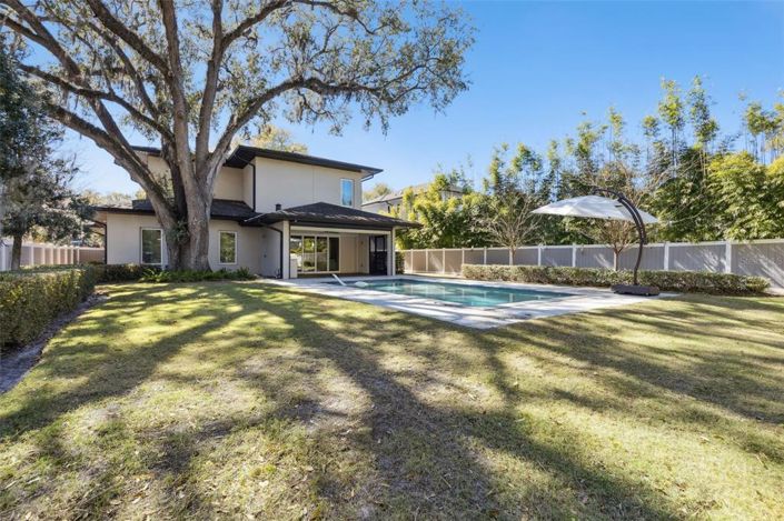 Image No.43-4 Bed Property for sale