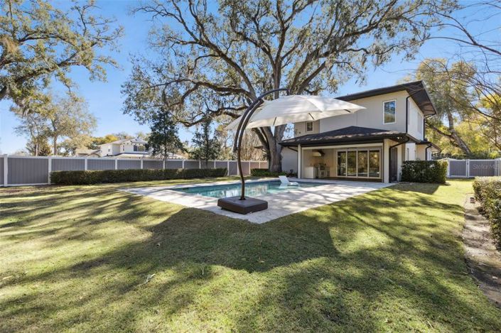 Image No.44-4 Bed Property for sale