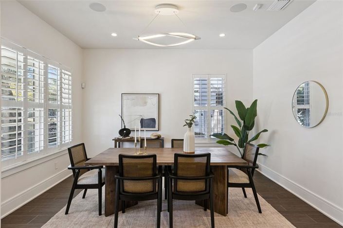 Image No.6-4 Bed Property for sale