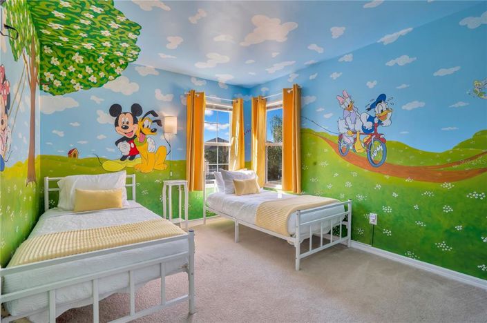 Image No.24-5 Bed Property for sale