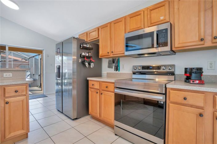 Image No.3-5 Bed Property for sale