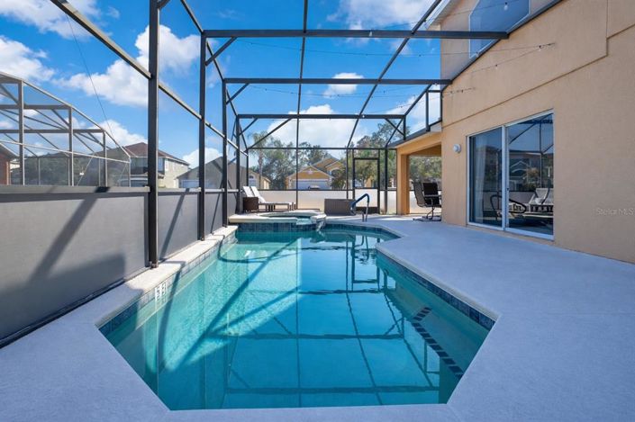 Image No.37-5 Bed Property for sale