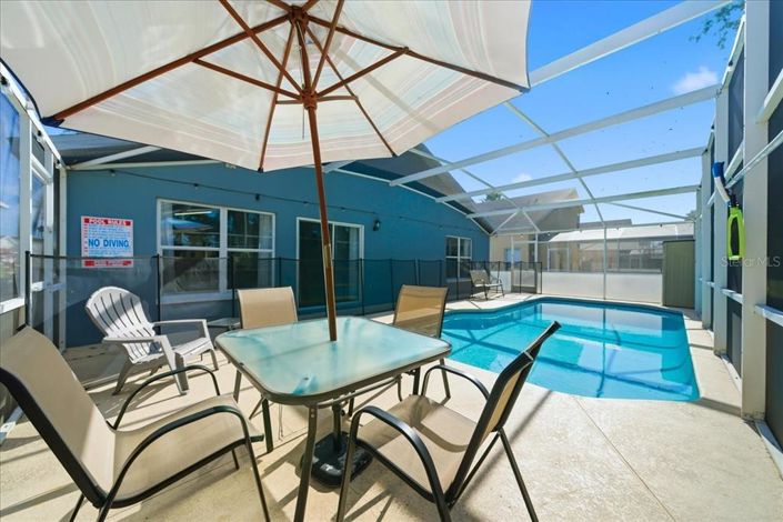 Image No.12-4 Bed Property for sale