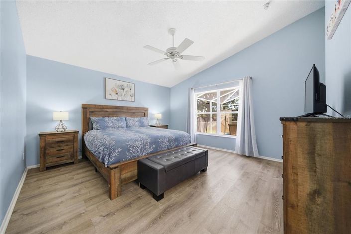 Image No.3-4 Bed Property for sale