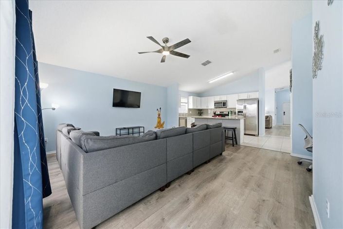 Image No.32-4 Bed Property for sale