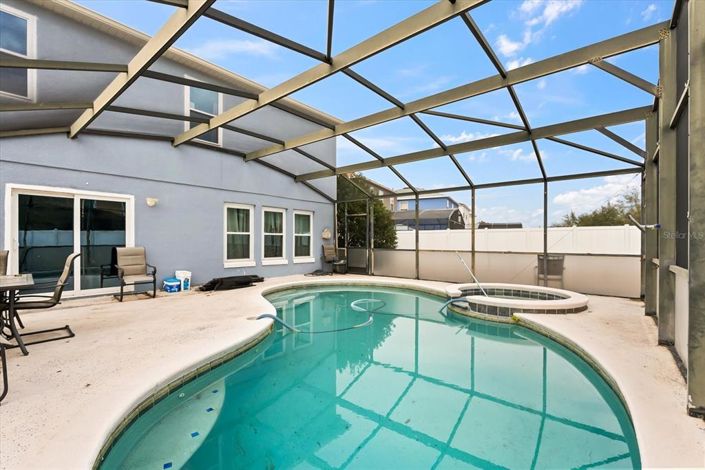 Image No.30-3 Bed Property for sale