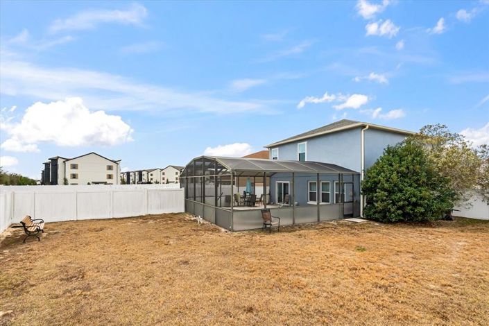 Image No.32-3 Bed Property for sale