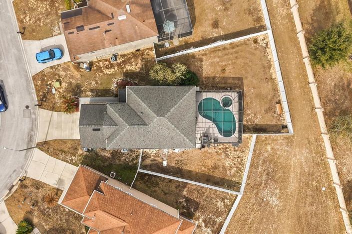 Image No.37-3 Bed Property for sale