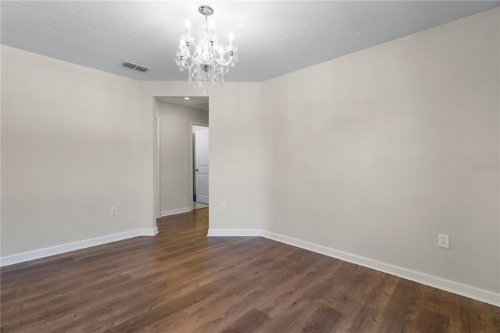 Image No.16-Propriété de 4 chambres à vendre à Kissimmee