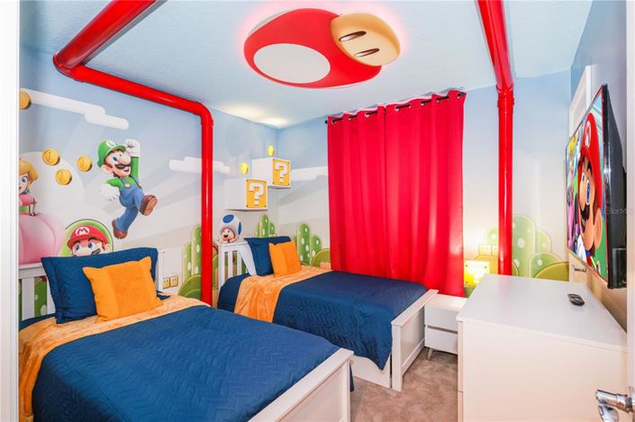 Image No.3-5 Bed Townhouse for sale